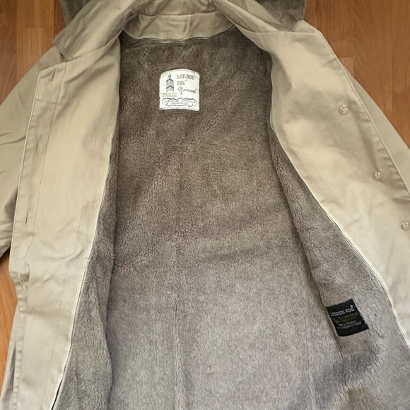 Vintage London Fog waterproof coat w/detachable fleece liner & hood. Size 6p - Picture 2 of 8